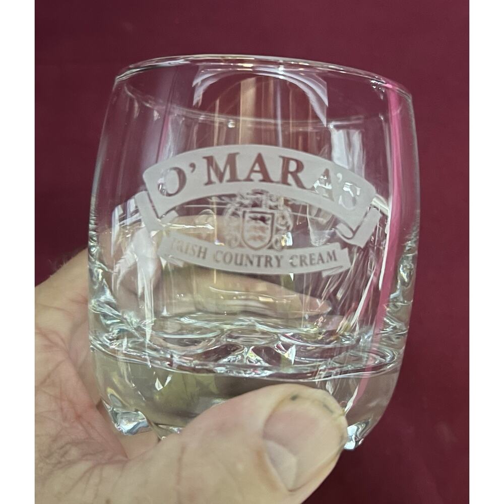 O'MARA'S IRISH COUNTRY CREAM Pat O'Mara SIGNED‎ Ribbon Logo Shield Set of 4